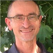 Formateur Américain diplômé, enseigne anglais du A0 à C2 à distance, plus de 35 ans d'expérience dans le domaine de la formation